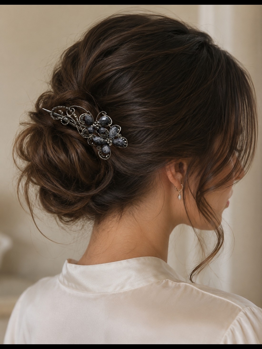 Vintage Floral Hair Clip in Dark Gray and Silver Filigree Accents